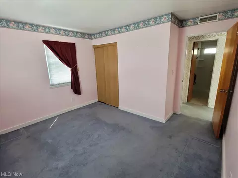 357 Abbe Rd N, Elyria, OH 44035 photo 14