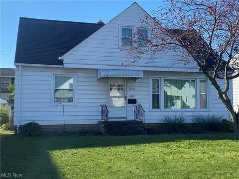 6630 Indiana Ave, Mayfield Heights, OH 44124