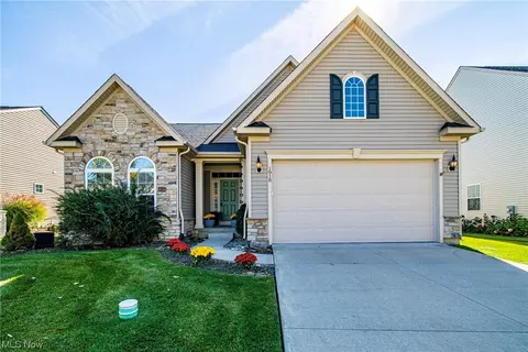 1918 Spruce Ln, Painesville, OH 44077