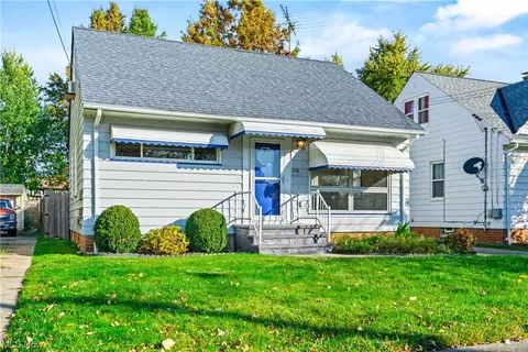 20701 N Vine Ave, Euclid, OH 44119