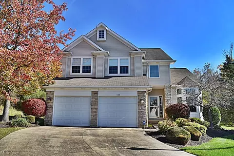 1124 Bali Ct, Macedonia, OH 44056