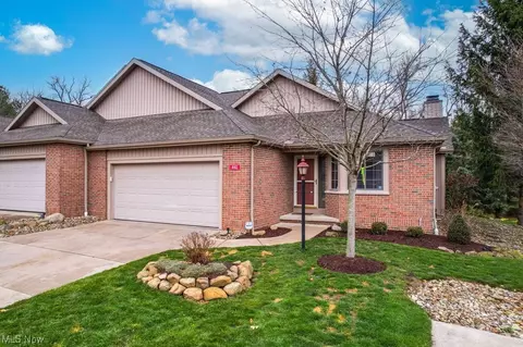 442 Paul Tell Trl, Tallmadge, OH 44278