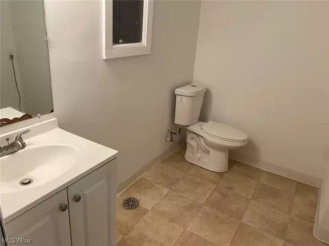 1830 Eldon Dr, Wickliffe, OH 44092 photo 16