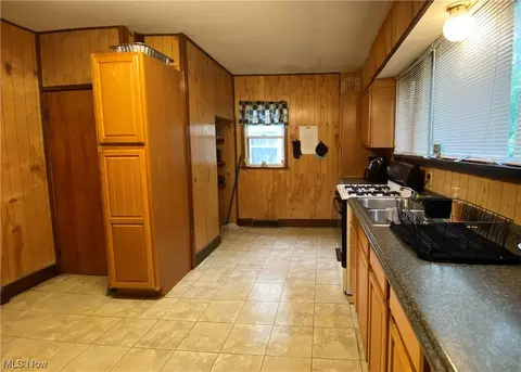 5412 Samuel Ave, Ashtabula, OH 44004 photo 7