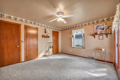 4430 Broadway, Lorain, OH 44052 photo 12