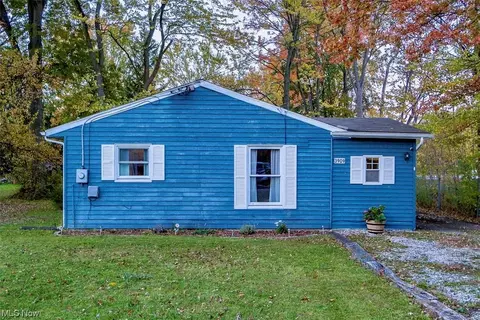 3909 Bushey Ave, Norton, OH 44203