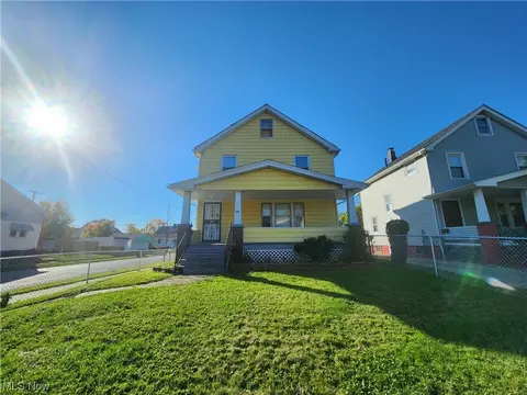 13708 Melzer Ave, Cleveland, OH 44120
