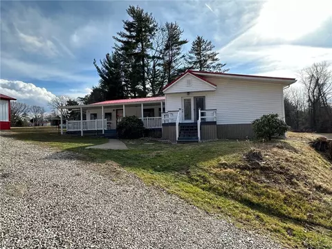 101 Howell Way, Rayland, OH 43943