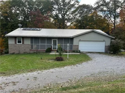 1133 Efts Ln, Steubenville, OH 43952