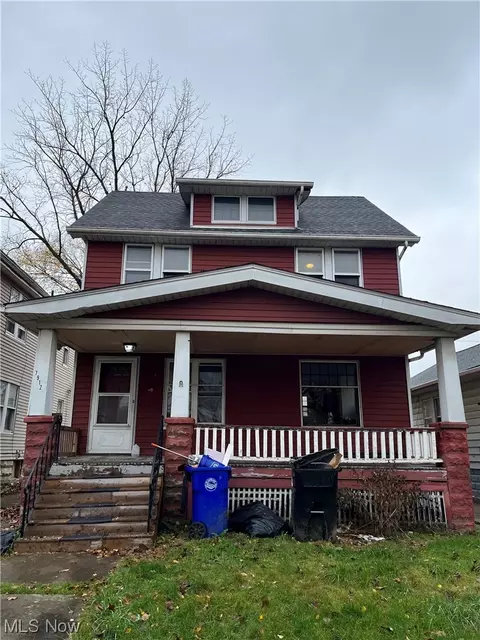 7912 Connecticut Ave, Cleveland, OH 44105