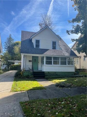 1061 Dover Ave, Akron, OH 44320