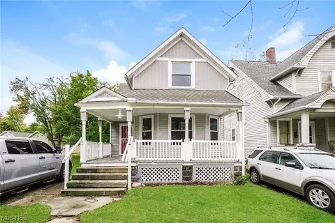 2188 W 83rd St, Cleveland, OH 44102