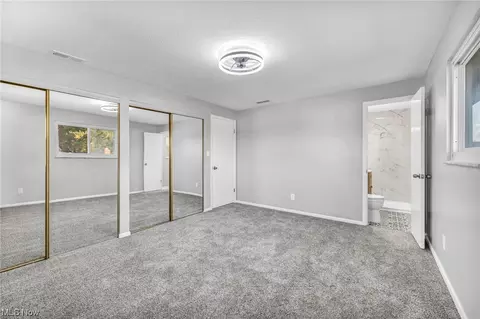 5776 Skyline Dr, Seven Hills, OH 44131 photo 14