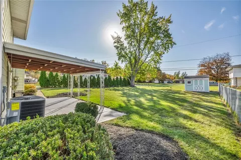 5776 Skyline Dr, Seven Hills, OH 44131 photo 25