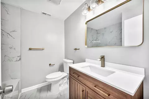 5776 Skyline Dr, Seven Hills, OH 44131 photo 18