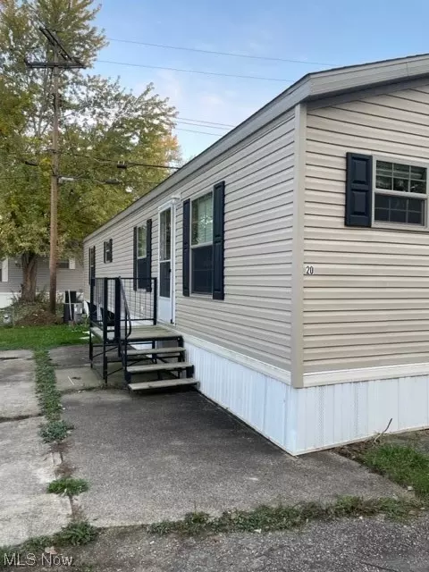 2606 Lincoln Way NW #20, Massillon, OH 44647