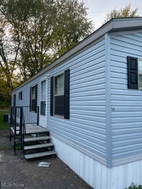 2606 Lincoln Way NW #60, Massillon, OH 44647