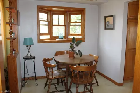 831 E 258th St, Euclid, OH 44132 photo 8