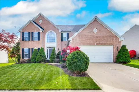 9816 Agate St NW, Canal Fulton, OH 44614