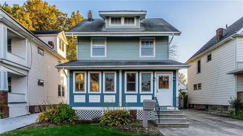 12979 Emerson Ave, Lakewood, OH 44107