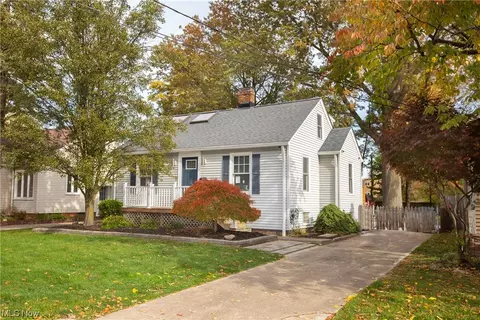 3851 Clague Rd, North Olmsted, OH 44070