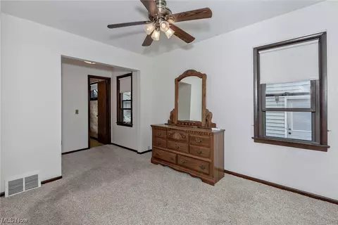 29648 Phillips Ave, Wickliffe, OH 44092 photo 21