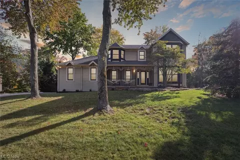 4501 Eastwicke Blvd, Stow, OH 44224