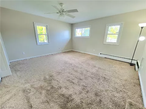 144 Beebe Ave, Elyria, OH 44035 photo 18