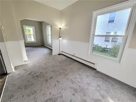 144 Beebe Ave, Elyria, OH 44035 photo 11