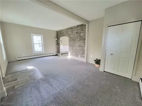144 Beebe Ave, Elyria, OH 44035 photo 4