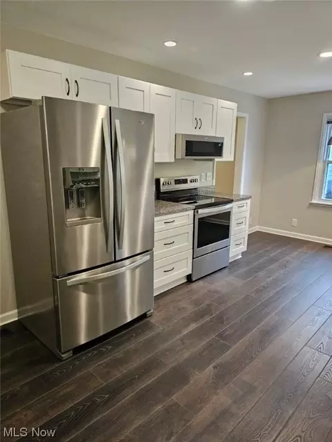 367 West St, Wadsworth, OH 44281 photo 8
