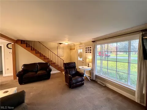 3992 Tallmadge Rd, Rootstown, OH 44272 photo 3