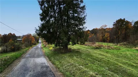 9230 Township Road 79, Millersburg, OH 44654