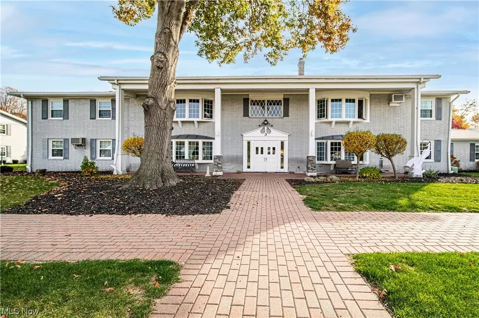 3 Meadowlawn Dr 7, Mentor, OH 44060 26 Photos Movoto