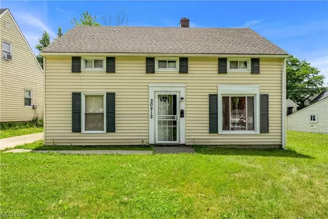 20212 Butternut Ln, Warrensville Heights, OH 44128