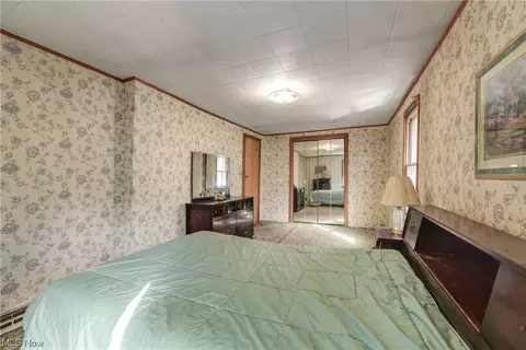 4709 Snow Rd, Parma, OH 44134 photo 16