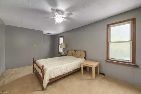 4709 Snow Rd, Parma, OH 44134 photo 18