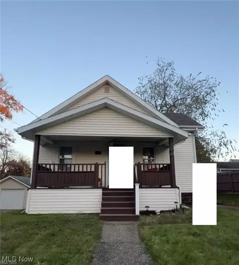 335 Malacca St, Akron, OH 44305