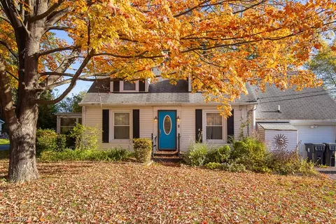 38095 Aurora Rd, Solon, OH 44139