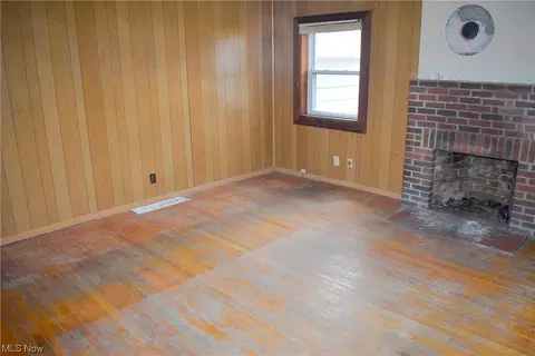 8718 Freedom Rd, Windham, OH 44288 photo 4