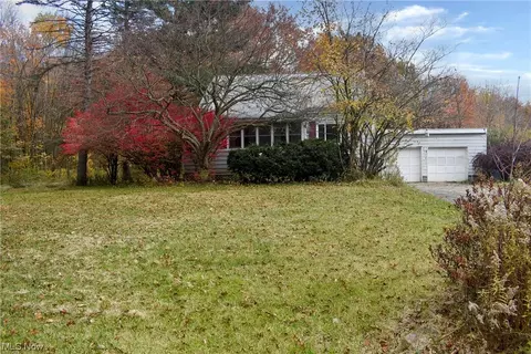 8718 Freedom Rd, Windham, OH 44288