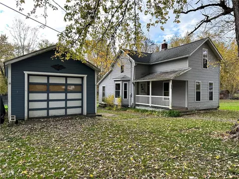 535 N Water St, Killbuck, OH 44637