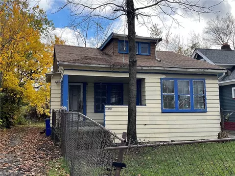 13906 Melzer Ave, Cleveland, OH 44120