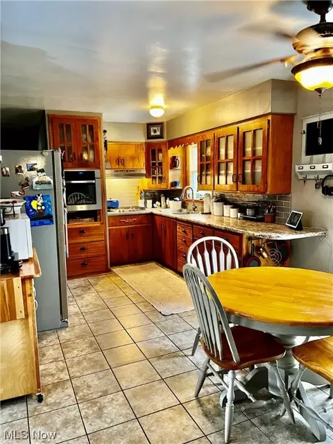 524 Wildwood Dr, Ashtabula, OH 44004 photo 8