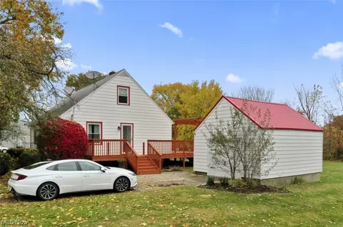 3700 Vineland Ave, Ashtabula, OH 44004 photo 4