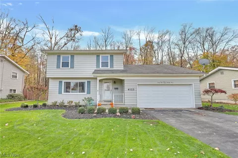 4123 Baymar Dr, Youngstown, OH 44511