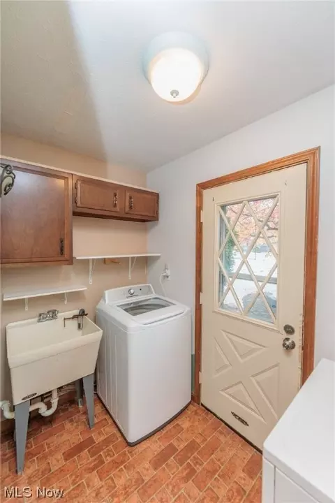 36085 Bainbridge Rd, Solon, OH 44139 photo 18