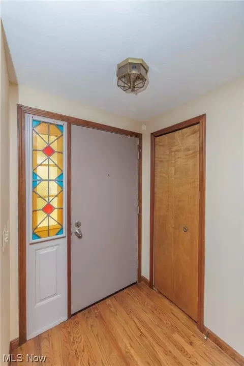 36085 Bainbridge Rd, Solon, OH 44139 photo 6