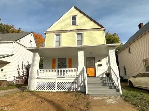 10635 Dupont Ave, Cleveland, OH 44108