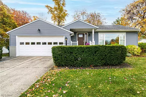 6258 Fairhaven Rd, Mayfield Heights, OH 44124